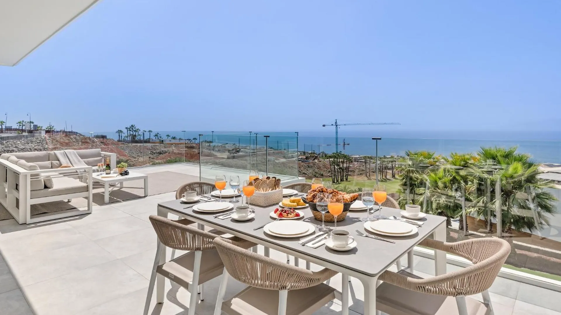 Karat Villa Zambrano Guía de Isora Spanien